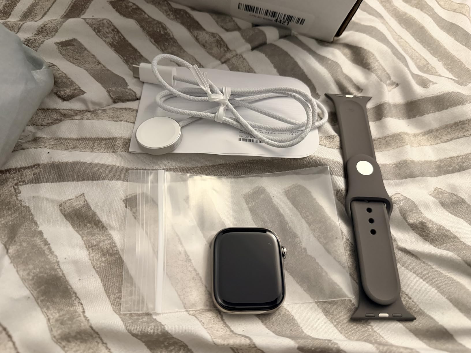 Apple Watch Series 10 [GPS + Cellular 46mm case] Smartwatch with Slate Titanium Case with Black Sport Band - M/L. Fitness Tracker, ECG App, Always-On Retina Display, Water Resistant customer photo 2
