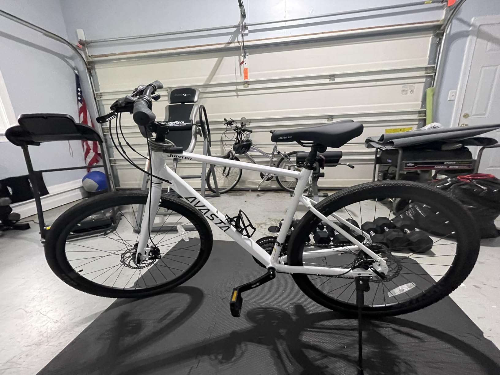 AVASTA Jupiter 700C Road Adult Hybrid Cycling Bike, Aluminum Frame, 21-Speed, Dual Disc Brakes customer photo 1