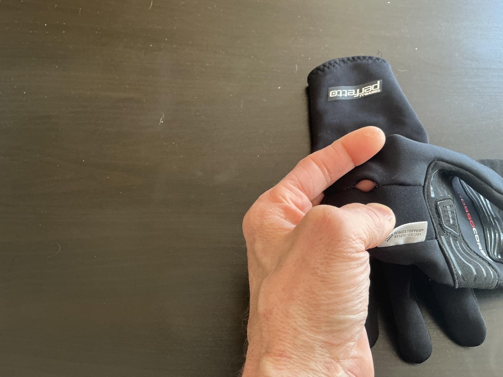 Castelli Men's Perfetto ROS 2 Glove - Windproof Cycling Gloves with Median Nerve Protection, Touchscreen Compatible & Grip Zones customer photo 1