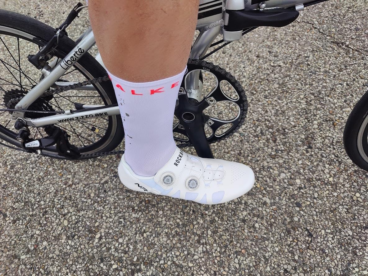 ROCKBROS Cycling Shoes NR3 Clipless with 2 Knob Lock Professional for Men Women - Breathable & Stable Road Bike Shoes, Compatible with Peloton & Look Delta/SPD Cleats customer photo 1