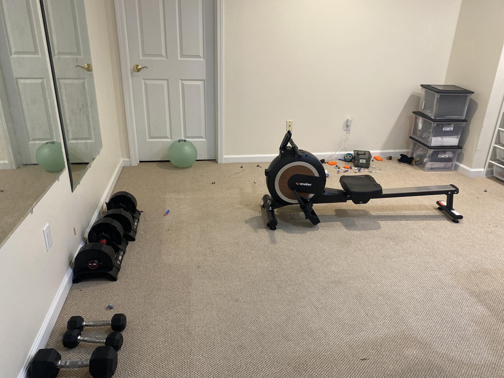 Wenoker Rowing Machine for Home, Magnetic Rower Machine, 350 LB Weight Capacity, 16-Level Silent Resistance Row Machine for Gym Exercise customer photo 2