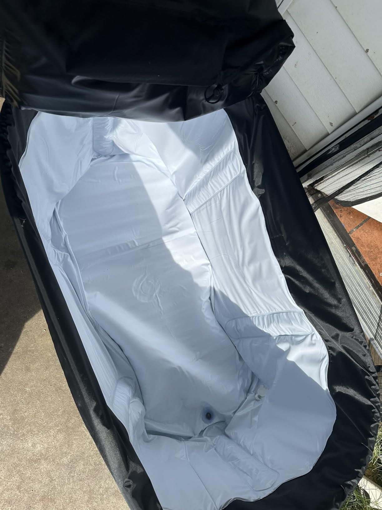 Wxtkkom XL 132 Gallon Oval Cold Plunge Tub with Air Inflatable Ring, Collapsible Ice Bath Pool, Multi-Layer Portable Walk-In Bathtub with Cover, Ideal for Athlete Recovery, Indoor Gym & Outdoor customer photo 2