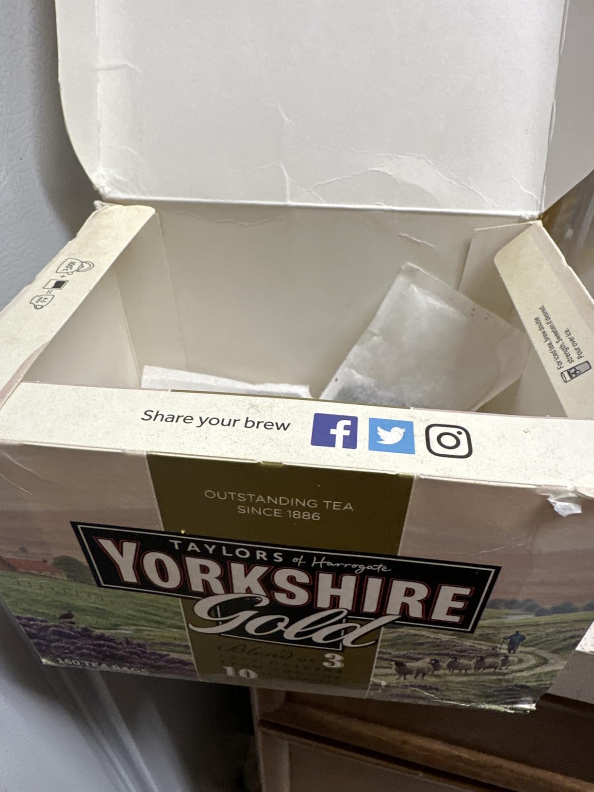 Yorkshire Tea Gold, Black Tea Bags, 160ct customer photo 1