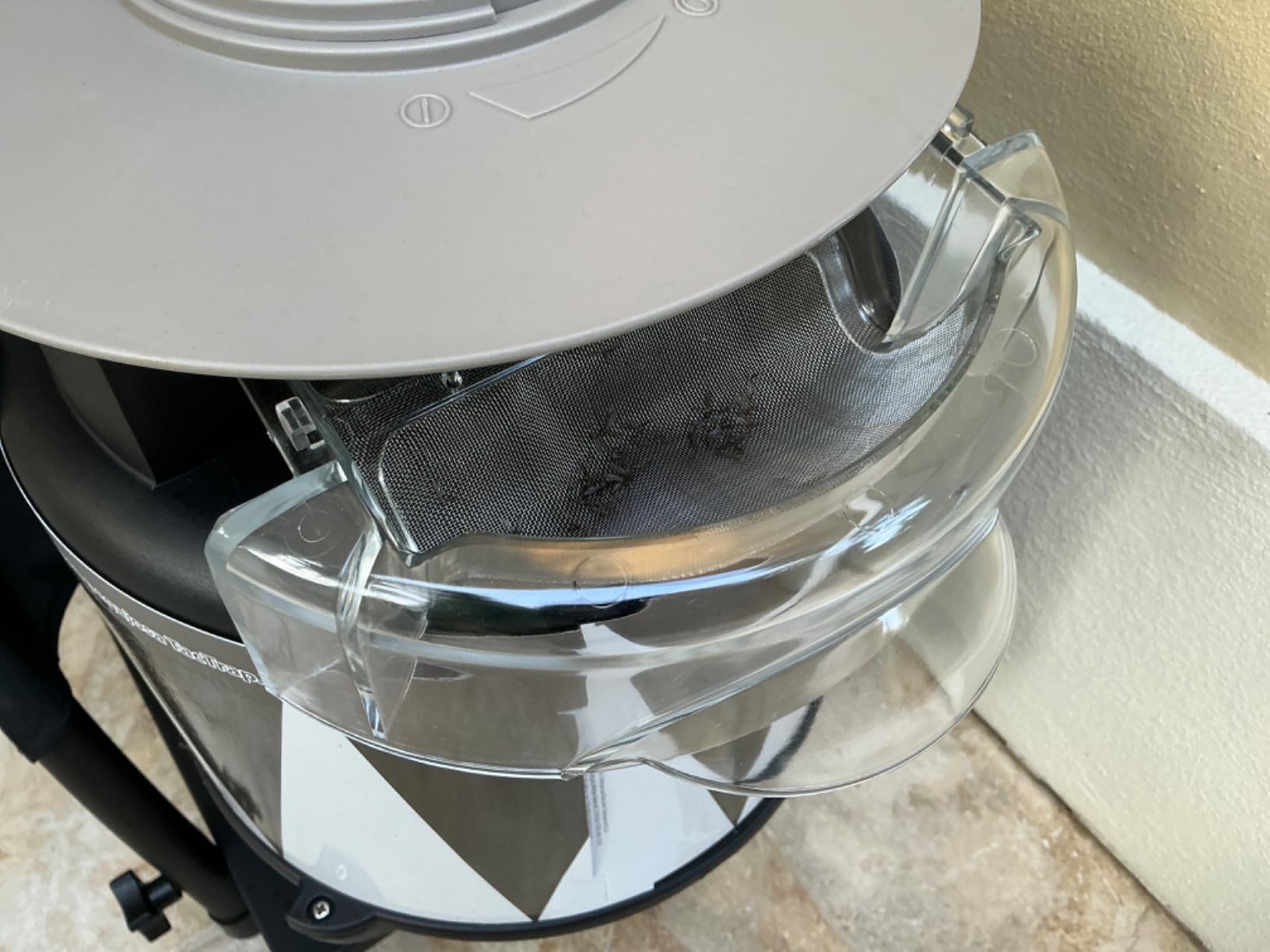 SkeeterVac SV5100 Outdoor Mosquito & Backyard Insect Trap, 1+ Acre Coverage | 1+ Acre Coverage customer photo 1