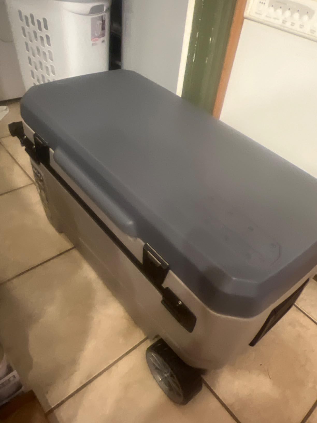 Igloo Maxcold Glide 110Qt Wheeled Cooler | Insulated Hard Shell Ice Chest customer photo 2