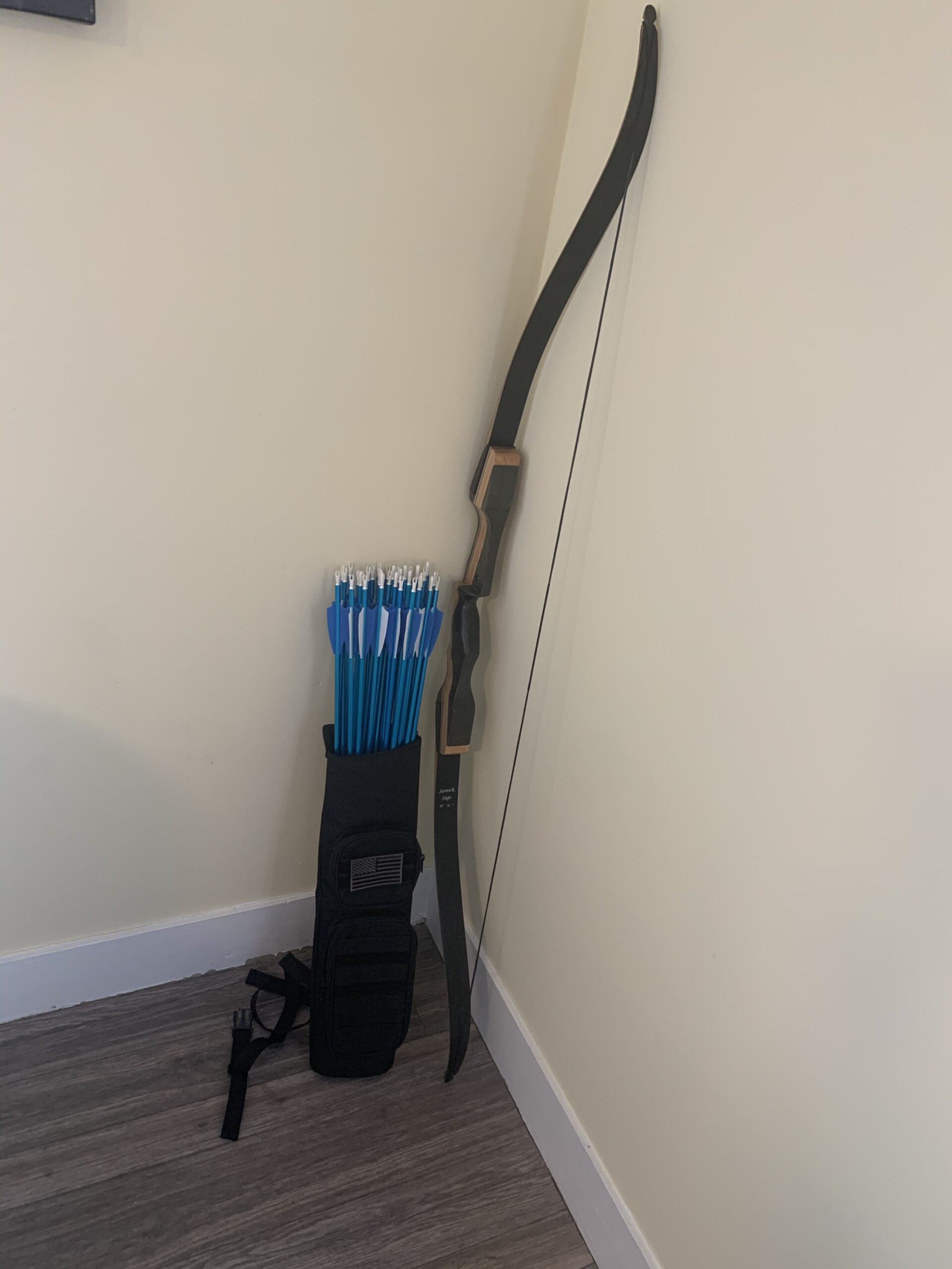 Samick Sage Archery Takedown Recurve Bow 62-inch - Bows for Teens to Adults - Beginners to Advanced, for Hunting & Target Practice customer photo 2