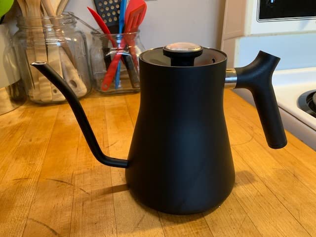 Fellow Stagg Gooseneck Pour Over Kettle for Coffee & Tea - Precision Spout, Stainless Steel, Balanced Handle, Stovetop Teapot for Gas and Electric, 1 Liter customer photo 1