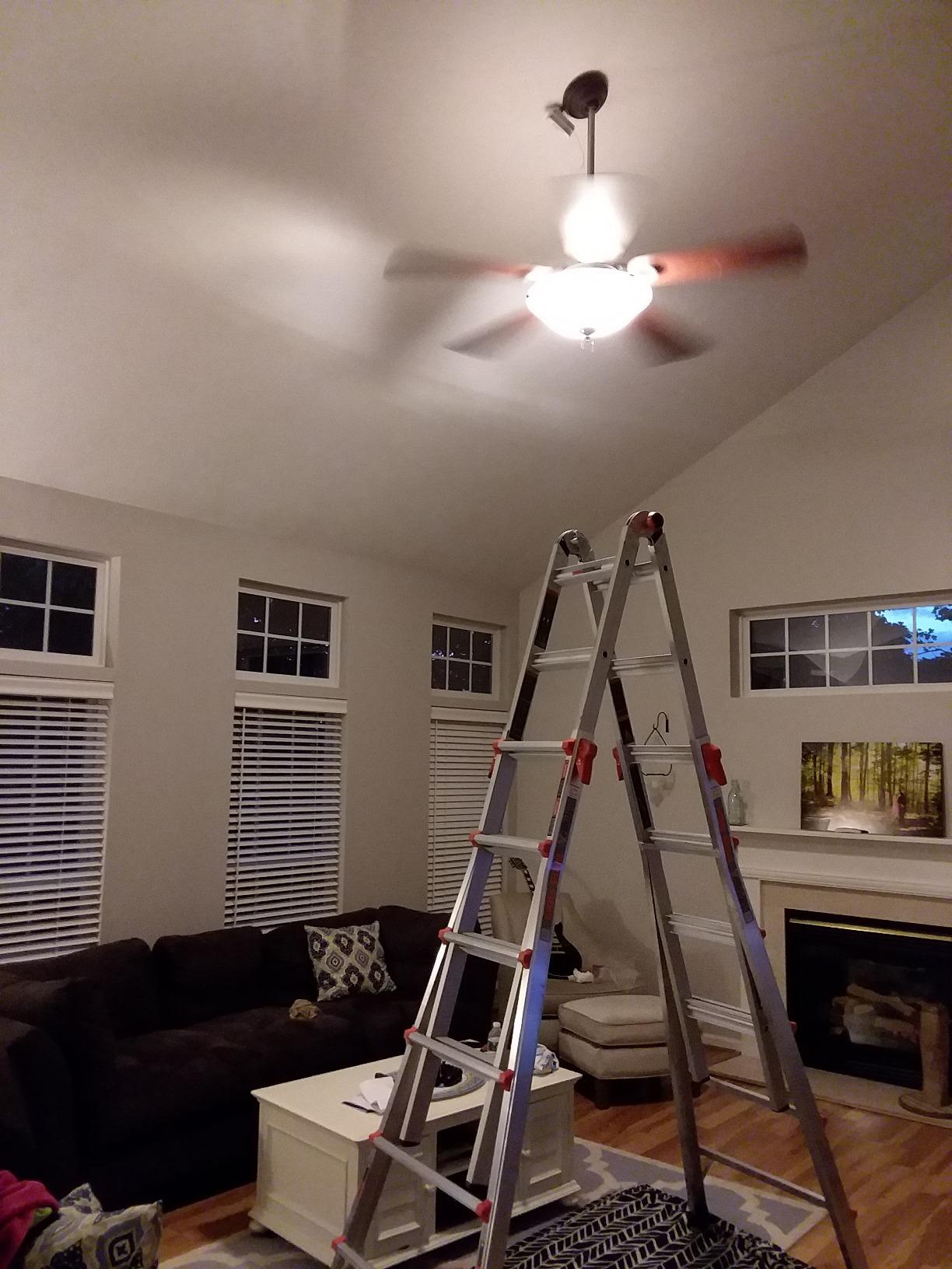 Little Giant Velocity, Aluminum Ladder, 26 ft Reach, 15426-001 | Telescoping Multi-Position Ladder with Extension, A-Frame, 90-Degree & Trestle Modes, 300 lbs. Rating customer photo 2