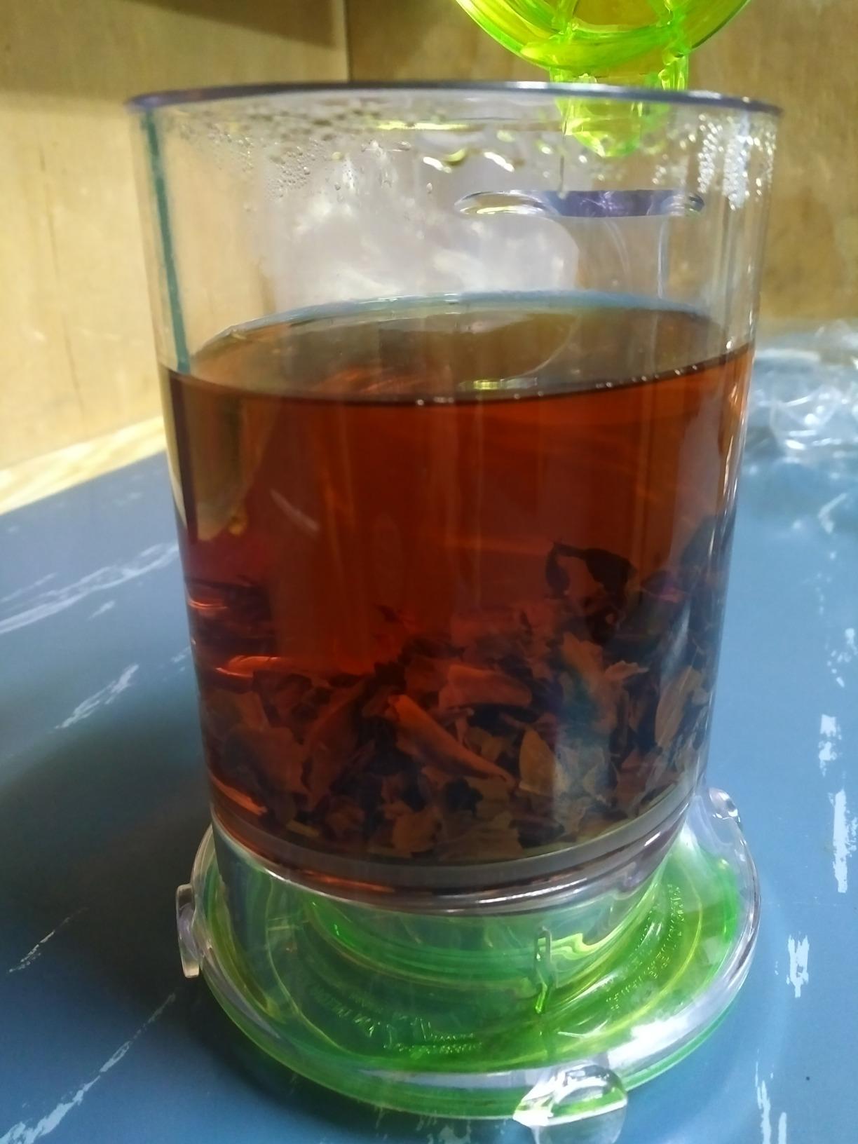 VAHDAM High Mountain Oolong Tea Leaves(3.53oz|50+ Cups)Premium Whole Rolled | Strong & Robust with Floral, Fruity Notes |High Elevation Grown Oolong Tea Loose Leaf |Non GMO |Vacuum Sealed |Brew Hot/Iced customer photo 1