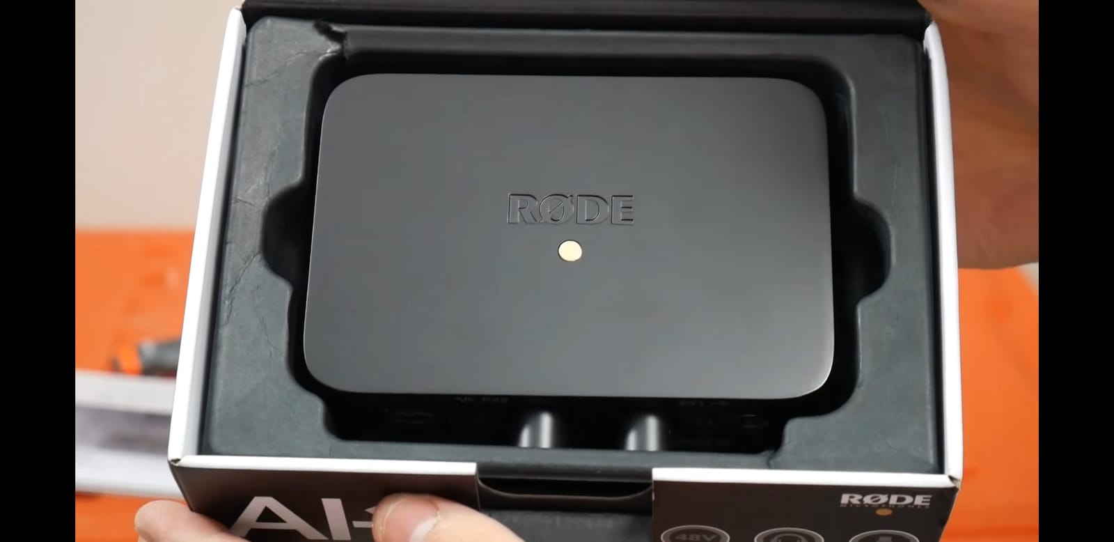 Rode AI-1 USB Audio Interface , Black customer photo 2