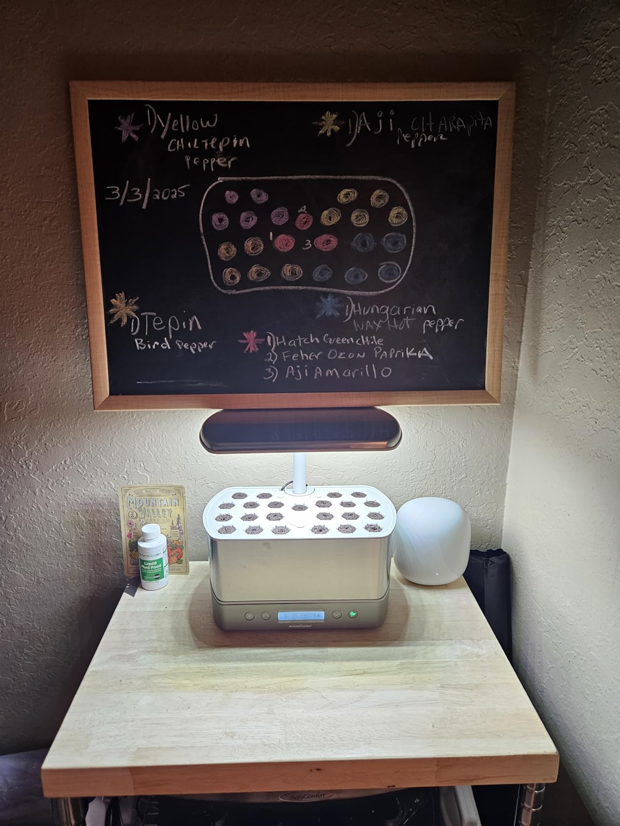 AeroGarden Harvest Elite, Stainless Steel customer photo 1