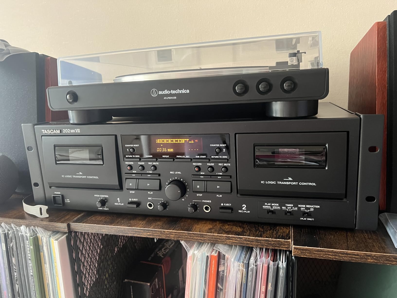 Tascam 202MKVII Double Cassette Deck Recorder with USB Port, Dual Cassette Deck customer photo 1