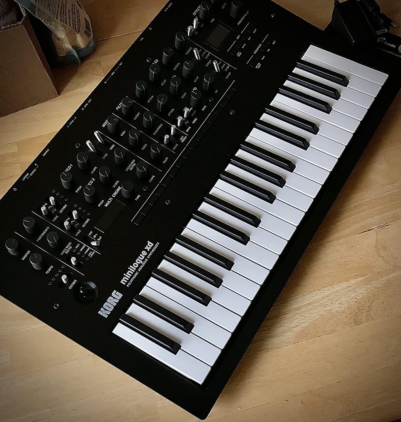 Korg minilogue xd 37-key Polyphonic Analog Synthesizer w/ 16-step Sequencer, 4 Voices and OLED Oscilloscope (MINILOGUEXD) customer photo 2
