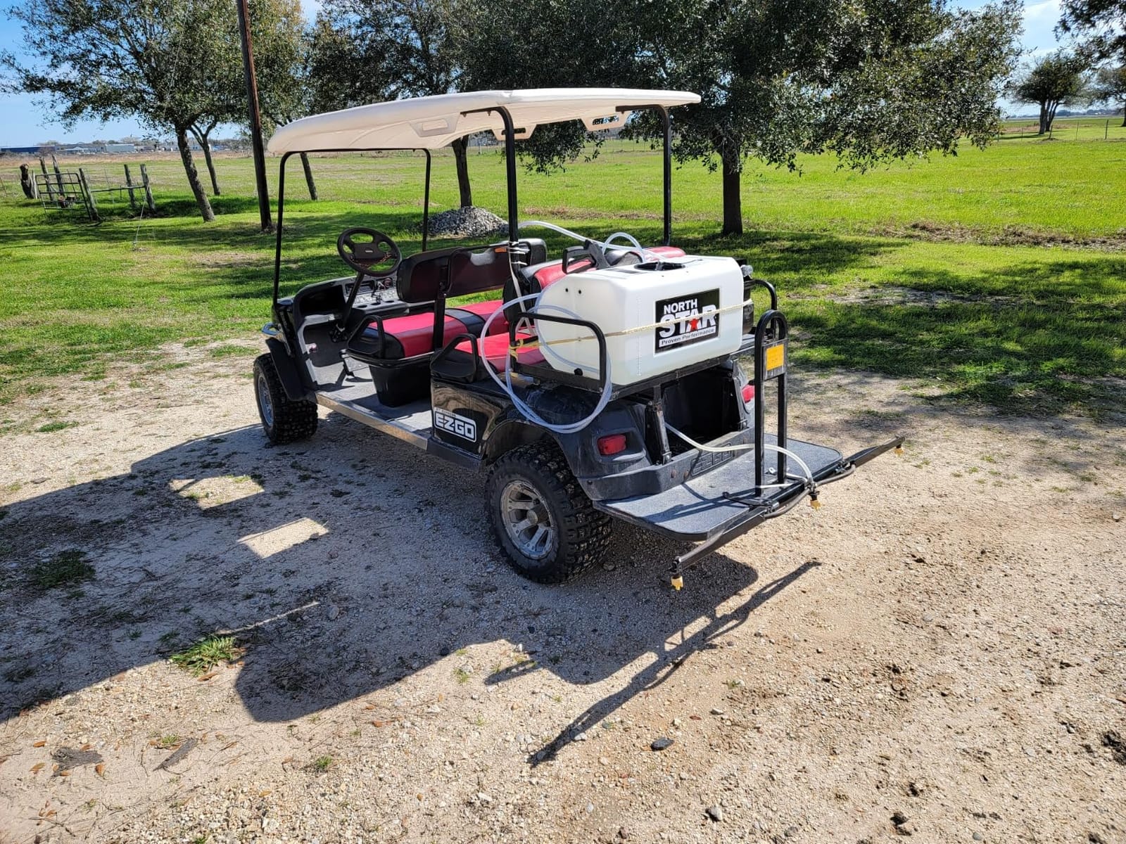 NorthStar ATV Boomless Broadcast/Spot Sprayer, 16-Gal., 2.2 GPM, 70 PSI customer photo 1