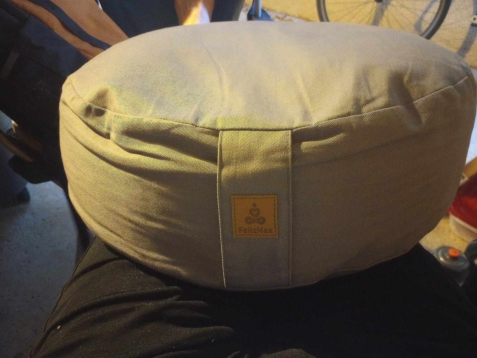 Zafu Buckwheat Meditation Cushion, D=13