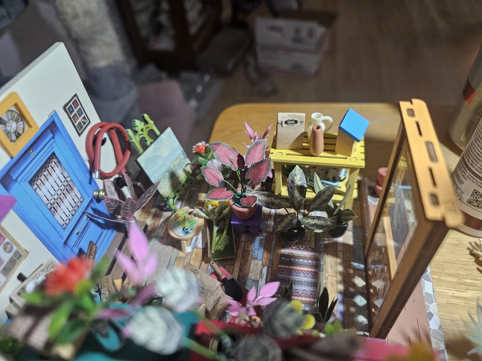 Rolife DIY Miniature Greenhouse Kits for Adults - Cathy's Flower House customer photo 2