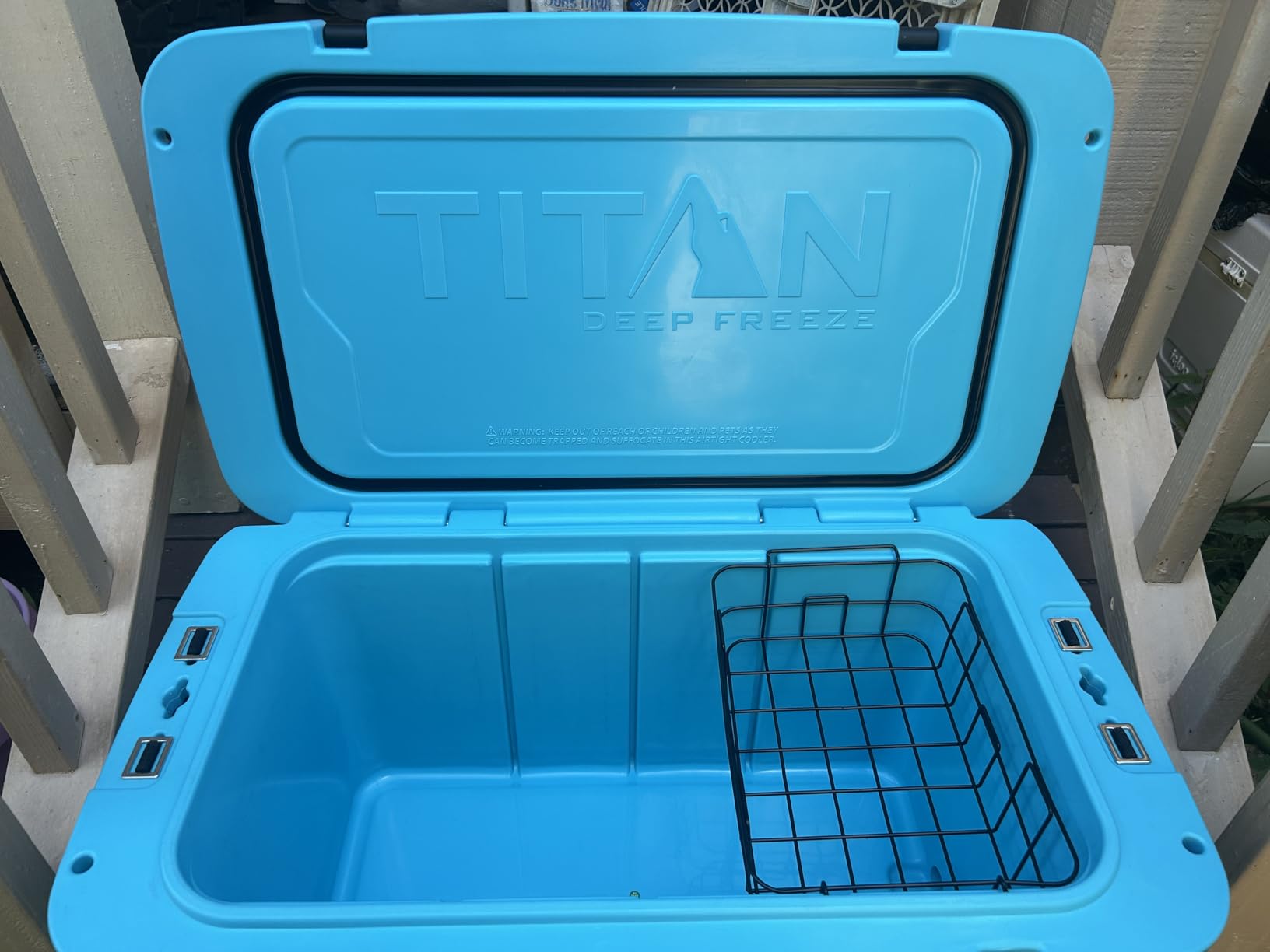 Columbia Titan Hard Ice Chest Cooler Roto Cooler with Microban Protection and Deep Freeze Insulation customer photo 1