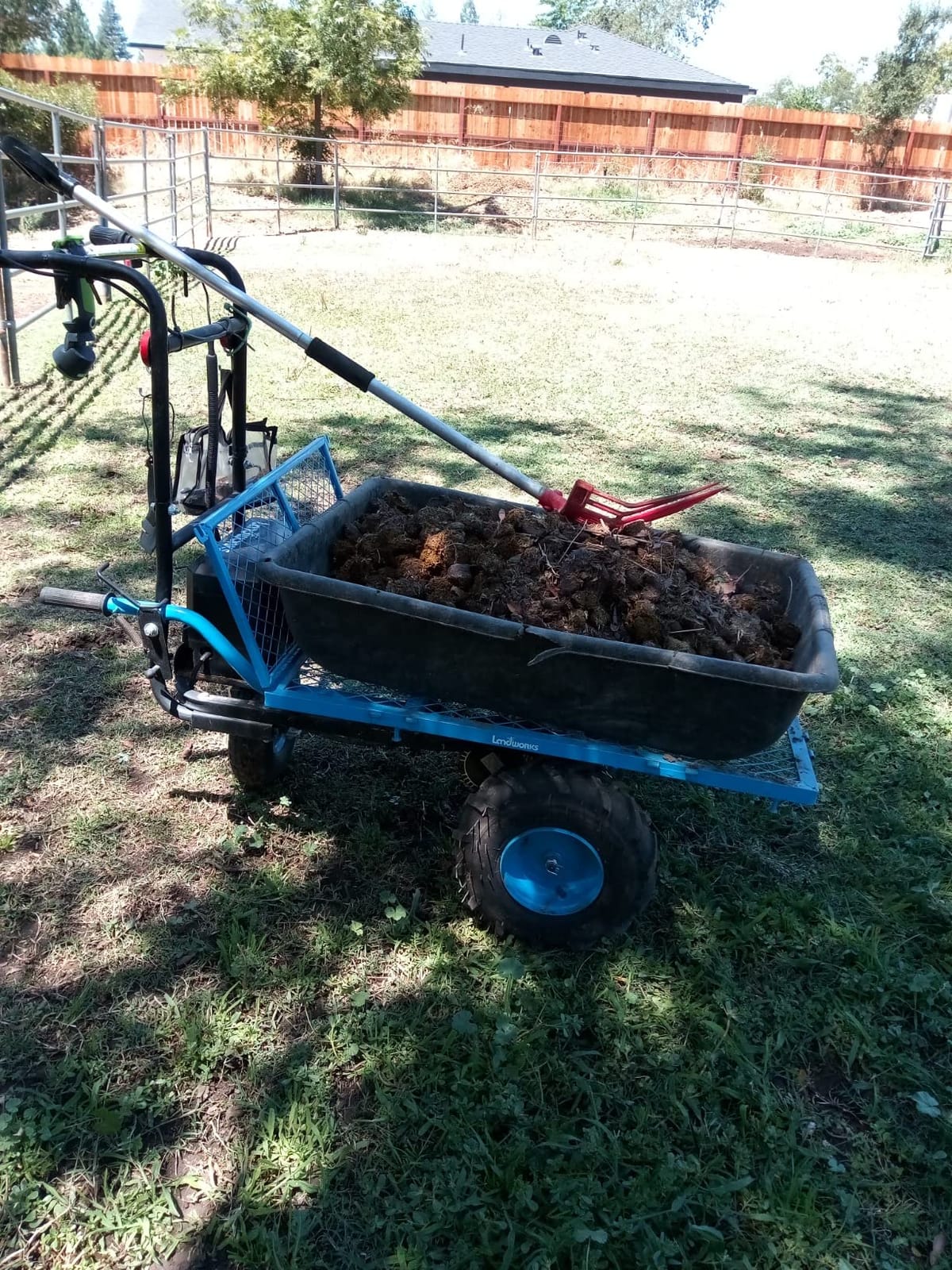 Landworks Utility Service Cart Wheelbarrow Power Wagon, Super Duty Electric 48V DC Li-Ion Battery Powered, 500 lbs Load & 1000+ lbs Hauling Capacity, Farm & Garden Dump with Modular Cargo Bed customer photo 2