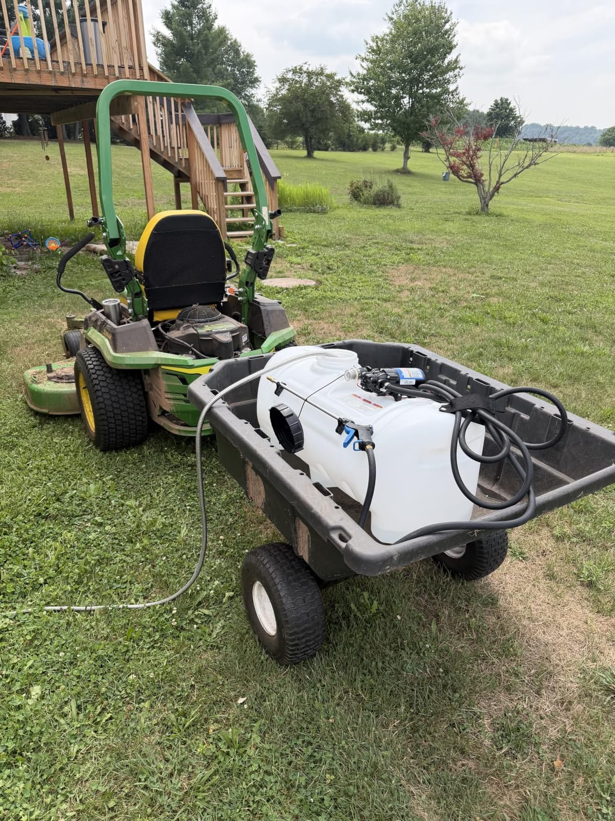 Master Mfg 25-Gallon Deluxe UTV & ATV Spot Sprayer - 2.2GPM, 70PSI Max customer photo 1