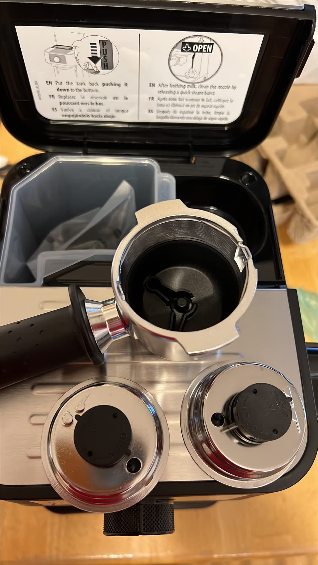 De'Longhi Stilosa Compact Manual Espresso Machine, Manual Milk Frother | #1 Worldwide Espresso Machine Maker, 15 Bar Pump Pressure, Stainless Steel Boiler, Frother, Compact Design customer photo 1