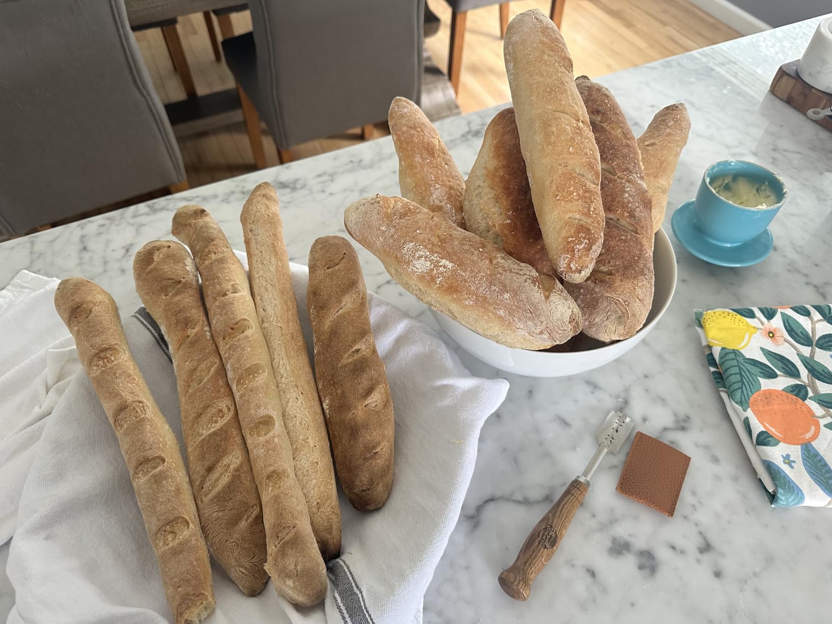 RICCLE UFO Bread Lame, Sourdough Scoring Tool, 15 Blades with Storage Cover customer photo 2