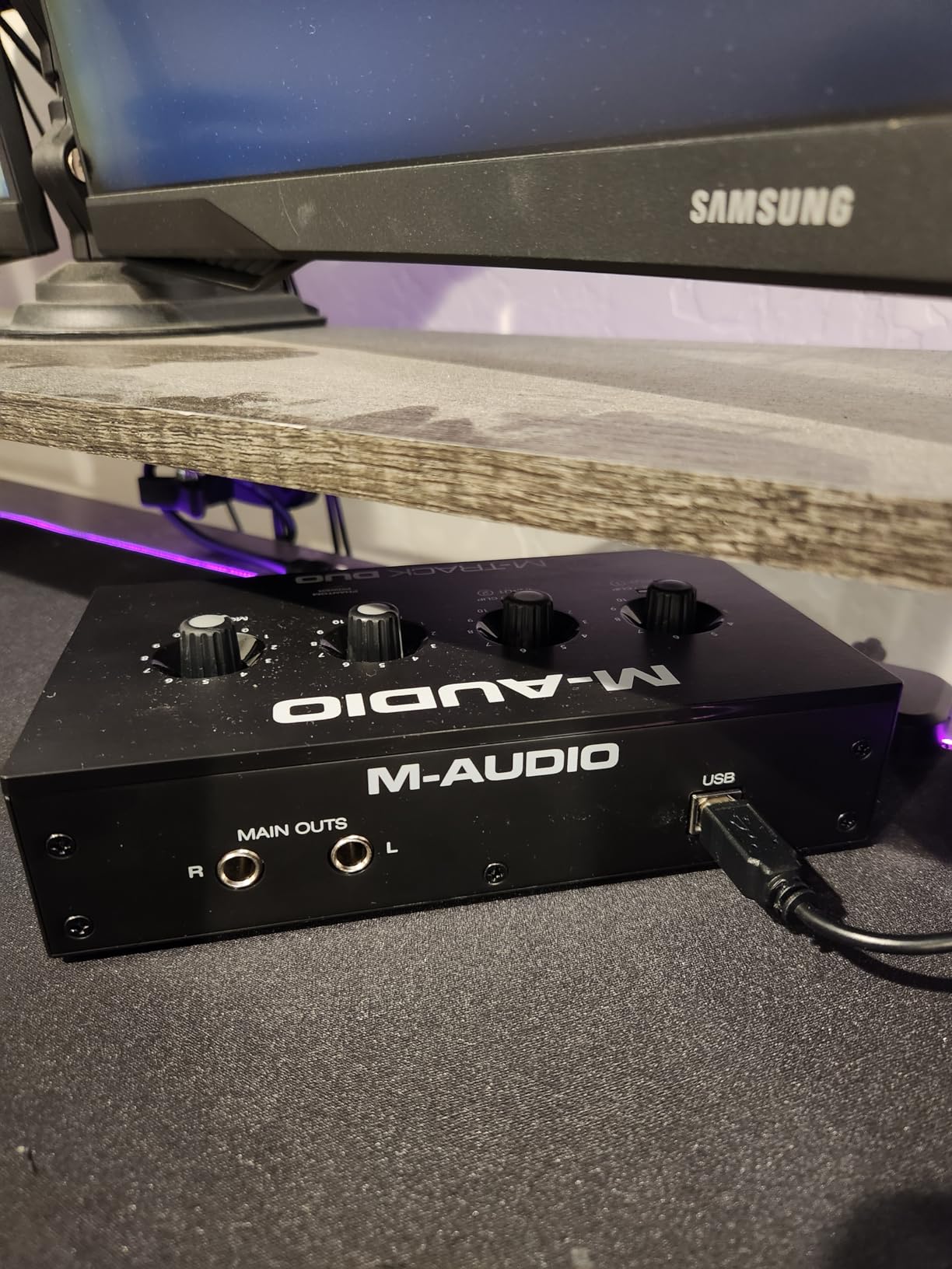 M-AUDIO M-Track Duo USB Audio Interface | Dual XLR, Line and DI Inputs, Professional Software Suite for Recording, Streaming, and Podcasting customer photo 1