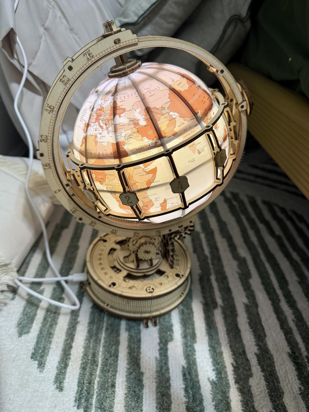 ROKR 3D Wooden Puzzles for Adults Illuminated Globe with Stand 180pcs 3D Puzzles Built-in LED Model Kit customer photo 1
