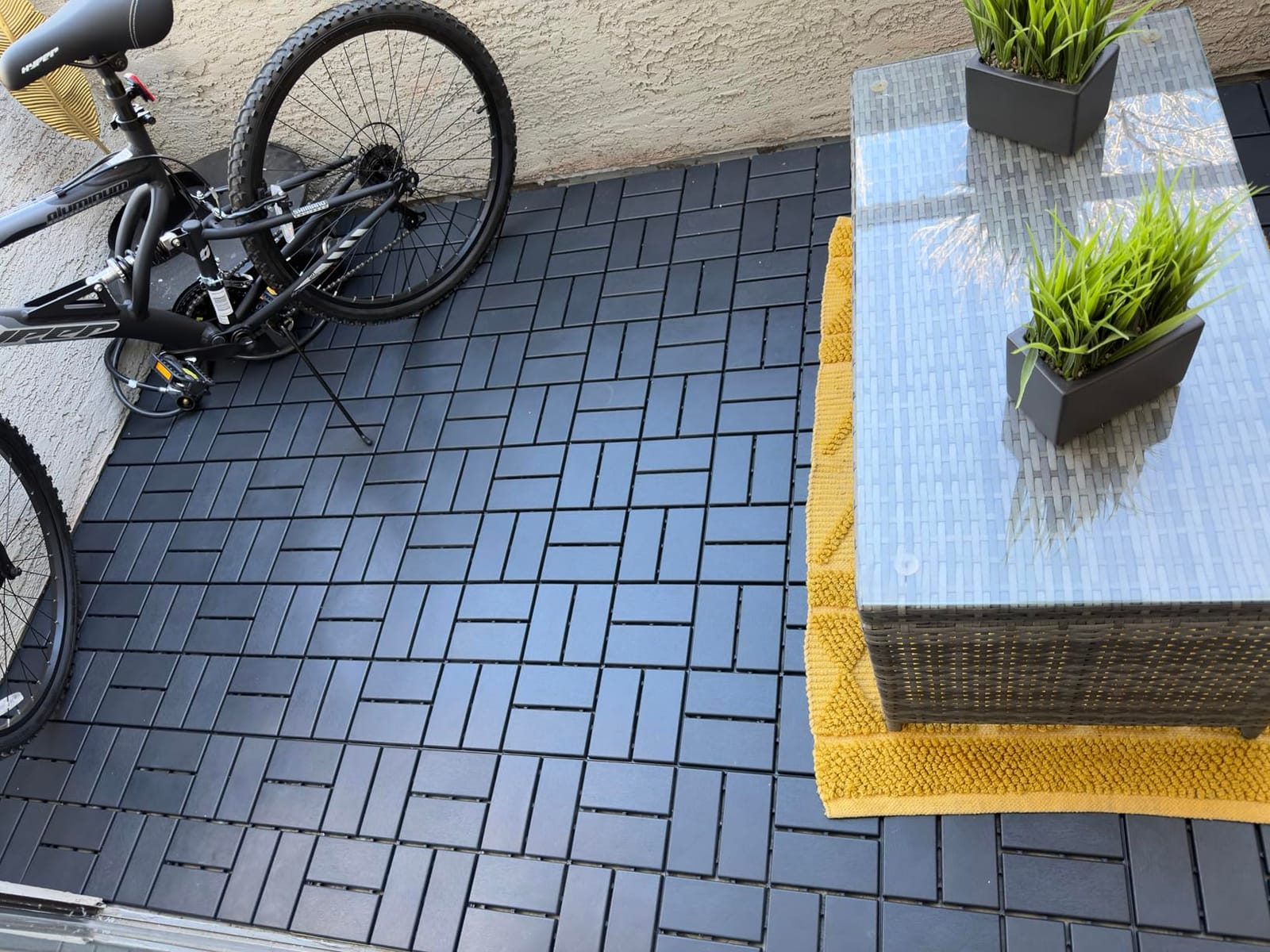 Goovilla Plastic Interlocking Deck Tiles, 9 Pack, 12
