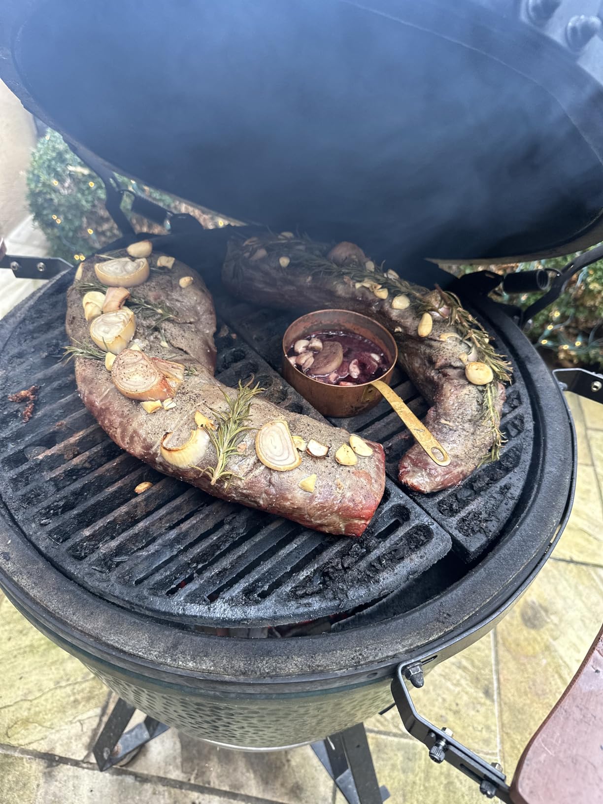 6.5lb Oak & Applewood Charcoal Briquettes - All Natural Wood Charcoal for Grilling - Premium BBQ Briquettes - Quick Light, Pure Hardwood - Long Burning, Rich Smoky Flavor - by Billy Buckskin customer photo 1