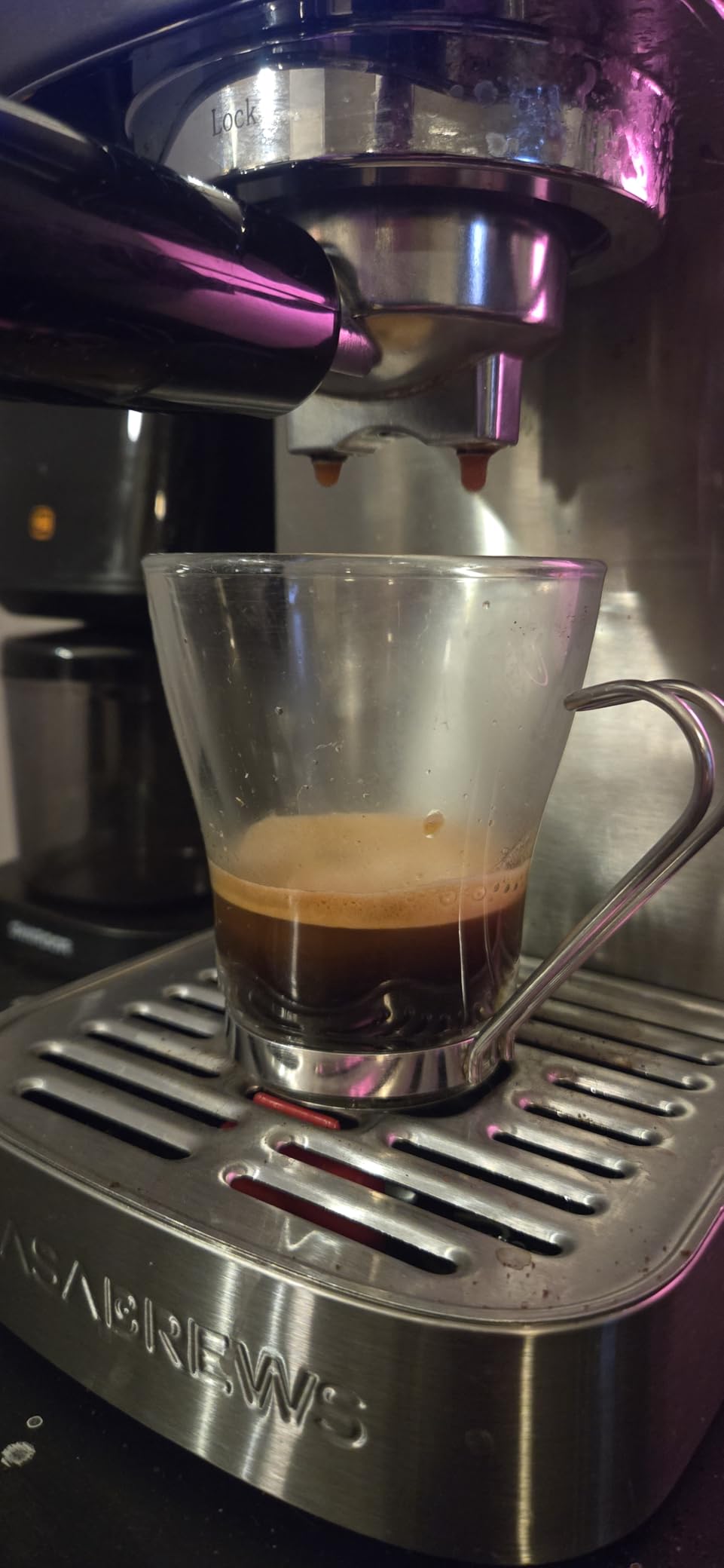 CASABREWS 3700 Essential Stainless Steel Espresso Machine with Steam Wand, 20-Bar customer photo 2