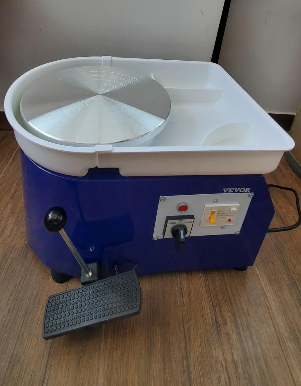 VEVOR Pottery Wheel 11inch 350W Ceramic Wheel Forming Machine Accessory Kit | For Work Art Craft DIY, Adjustable 60-300RPM Speed Handle and Foot Pedal Control, ABS Detachable Basin Sculpting Tool Apron customer photo 1