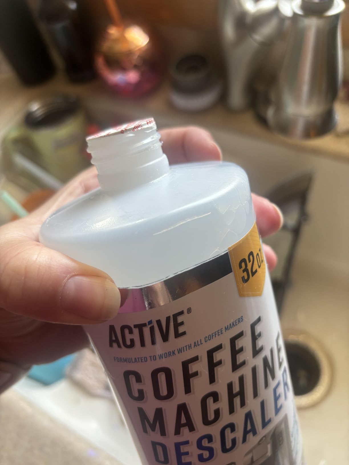 ACTIVE Coffee Machine Descaler Descaling Solution - 32oz (8 Uses) Compatible with Keurig, Nespresso, Breville, Delonghi, Jura, Ninja - Espresso Coffee Maker Cleaner, Coffee Pot Cleaning Limescale Remover customer photo 1