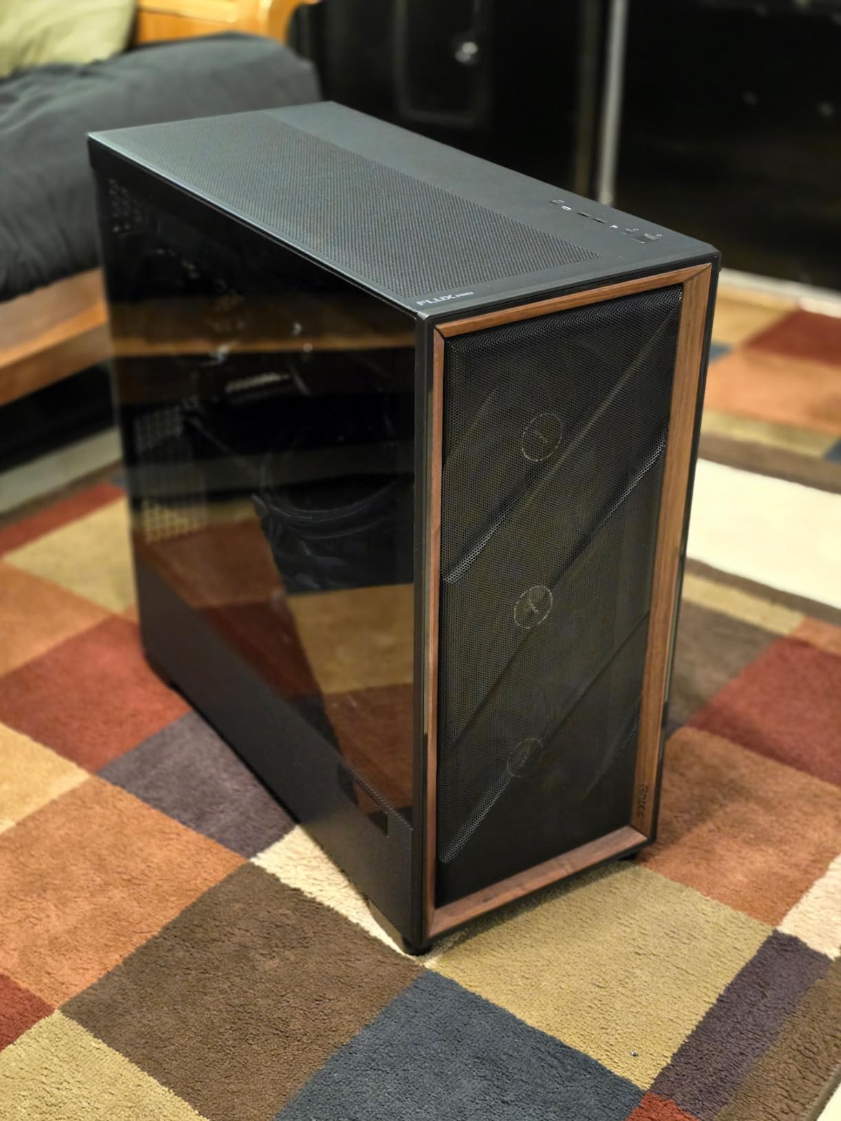 Antec Flux Pro Full-Tower E-ATX PC Case, 6 PWM Fans Included, Black | 6 PWM Fans, Walnut Wood Front Panel, High-Airflow, 90 Rotated PSU Mount, 420mm Radiator Support, CPU & GPU Temp Display customer photo 2