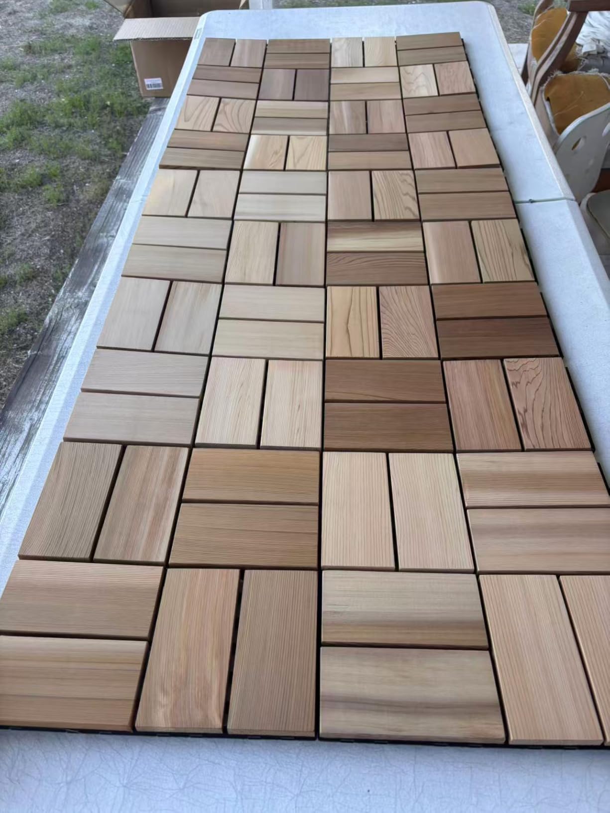 bingaai 10 Pcs Western Red Cedar Wood Interlocking Deck Tiles 12