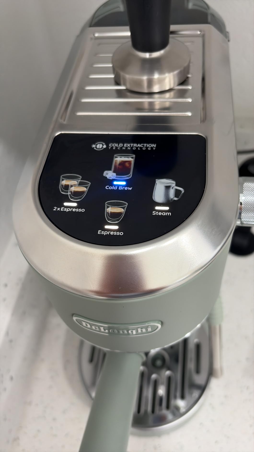 De'Longhi Dedica Duo Compact Espresso Machine - Cold Brew Coffee Maker with Milk Frother Wand- for Espresso, Hot & Iced Coffee, Cappuccinos, Lattes & Home Barista Brewing, Stainless Steel Finish customer photo 1