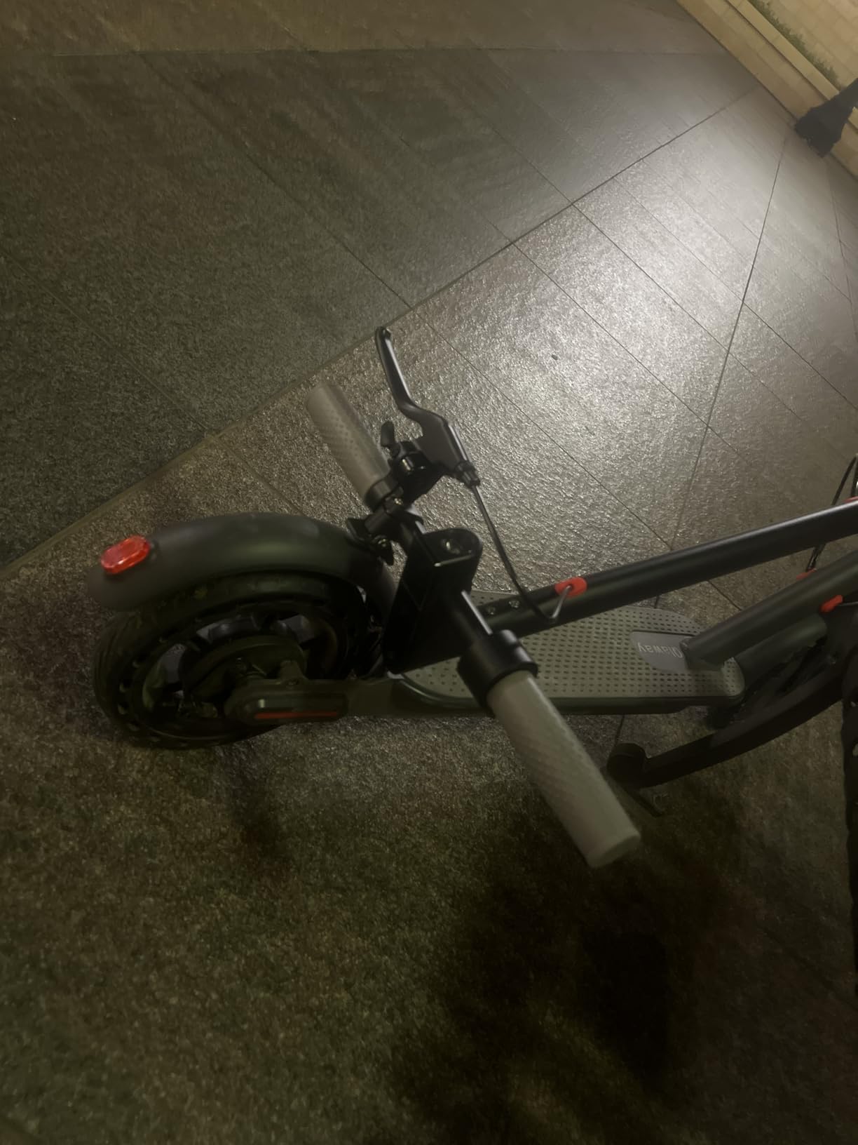 Qlaway Electric Scooter for Adults, 350W/500W Motor, 16-22 Miles Range, 8.5