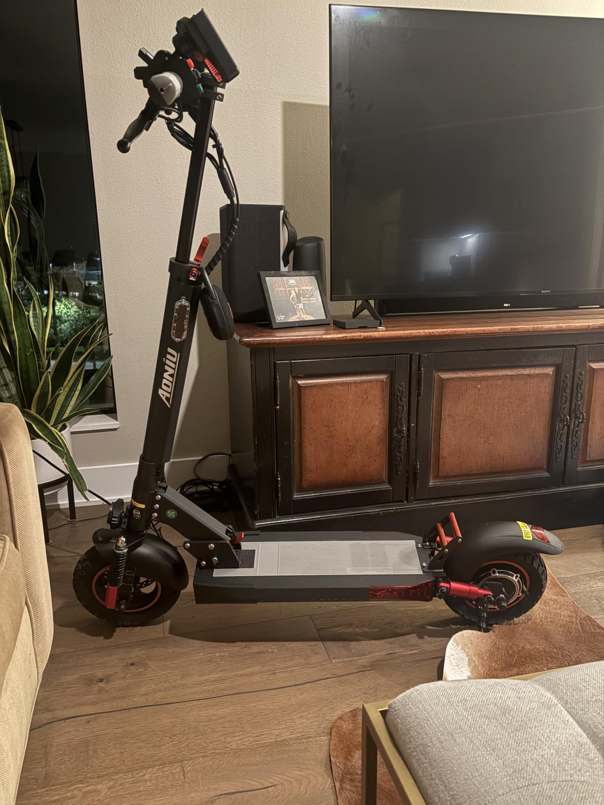 M4 Electric Scooter for Adults Off Road, 800W Peak, 28mph, 300 Lbs Max Load, 10