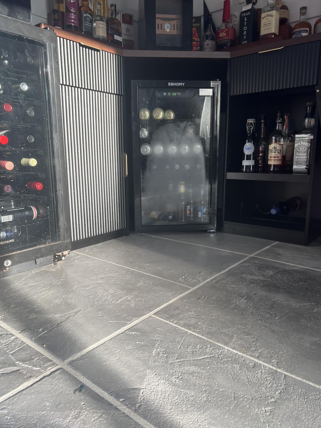 EUHOMY 130 Can Mini Fridge, Beverage Refrigerator with Glass Door, Black | 3.2 Cu.ft Capacity, 37°F to 61°F customer photo 1