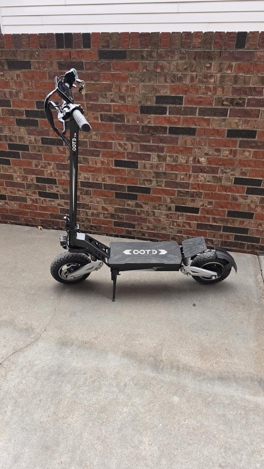 T10 Electric Scooter for Adults, 48V 18AH Battery Up to 46 Miles Range, 31 MPH, 11