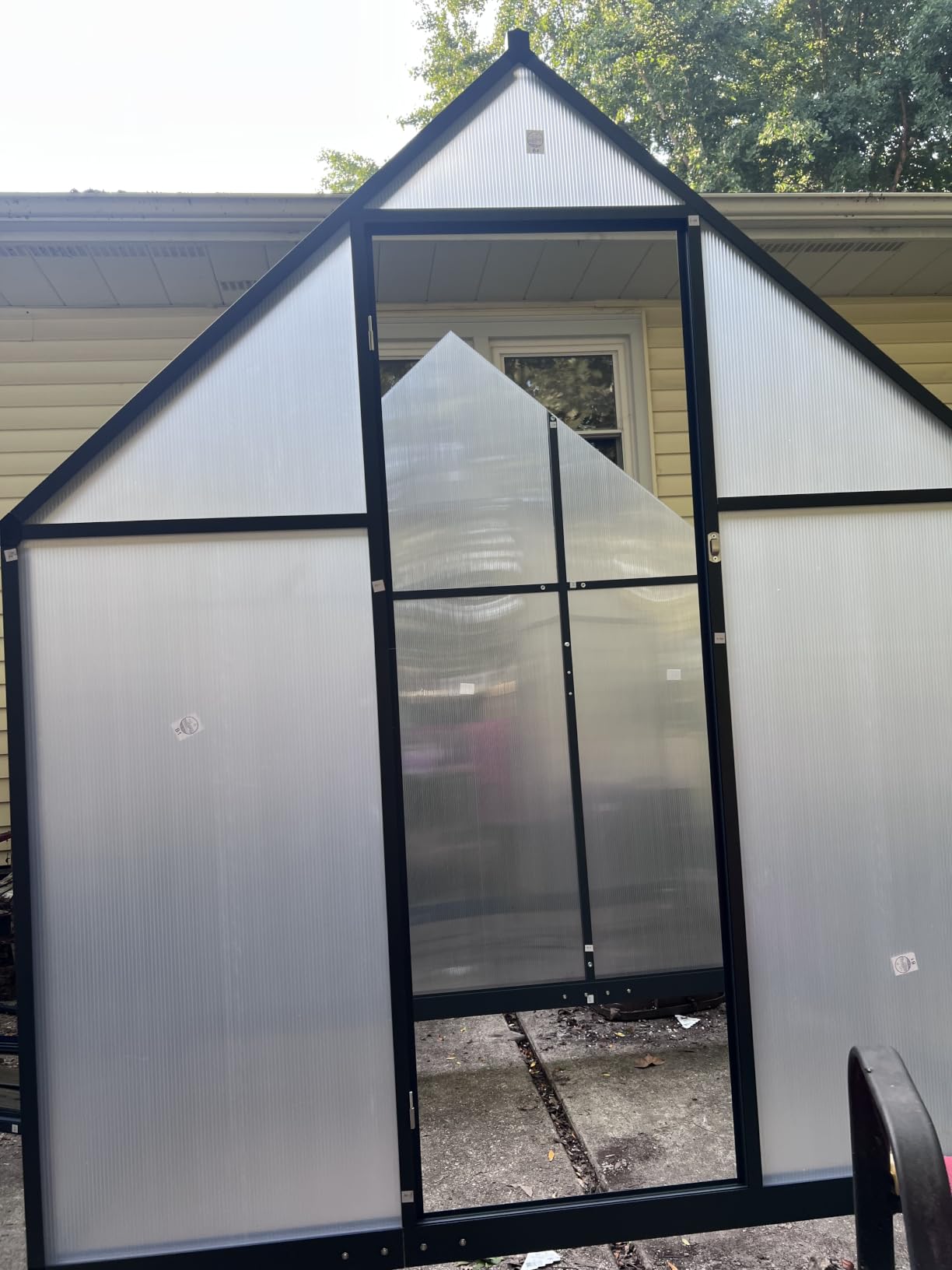 8 x 10 FT Outdoor Polycarbonate Greenhouse, Charcoal Black customer photo 1
