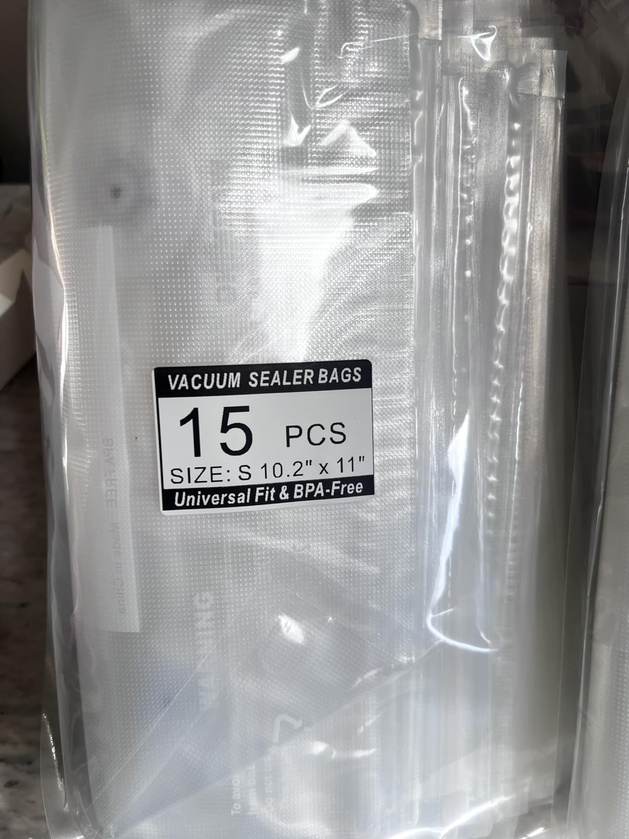 Compact Vacuum Sealer for Food Storage: Portable Handheld Food Sealer, 80kPa Suction, 1800mAh Battery, 30 Reusable Vacuum Bags, Preserve 5X Freshness with Easy Operation customer photo 1