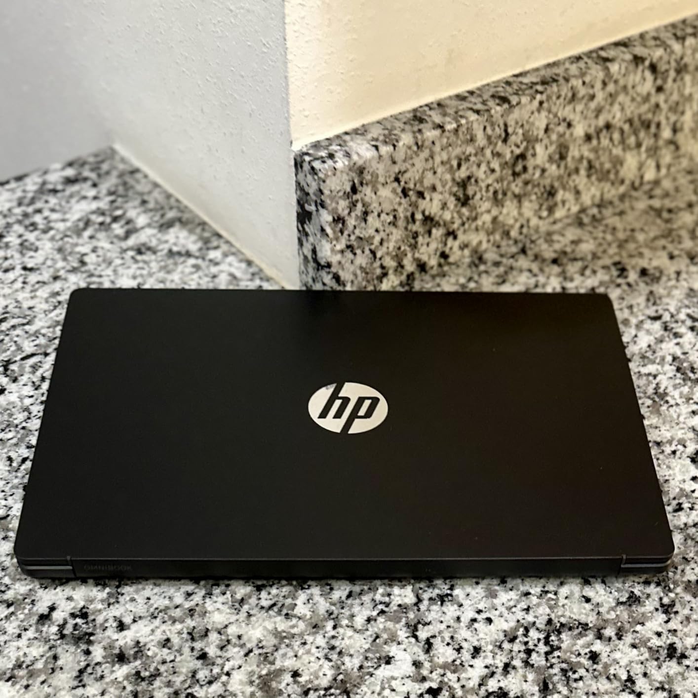 HP OmniBook 3 16 inch Laptop PC, 2K Touchscreen, AMD Ryzen 3 30, 8GB RAM, 256GB SSD customer photo 2