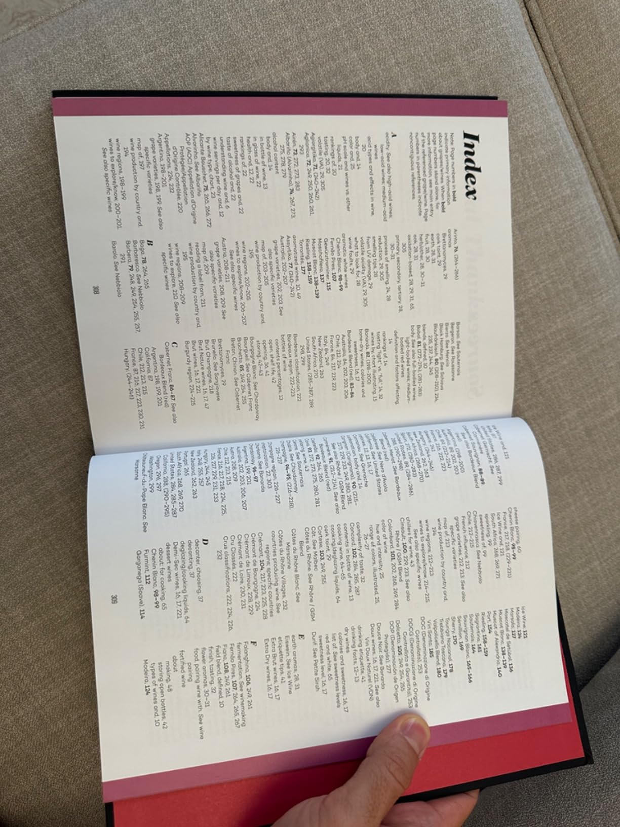 Wine Folly: Magnum Edition: The Master Guide customer photo 1