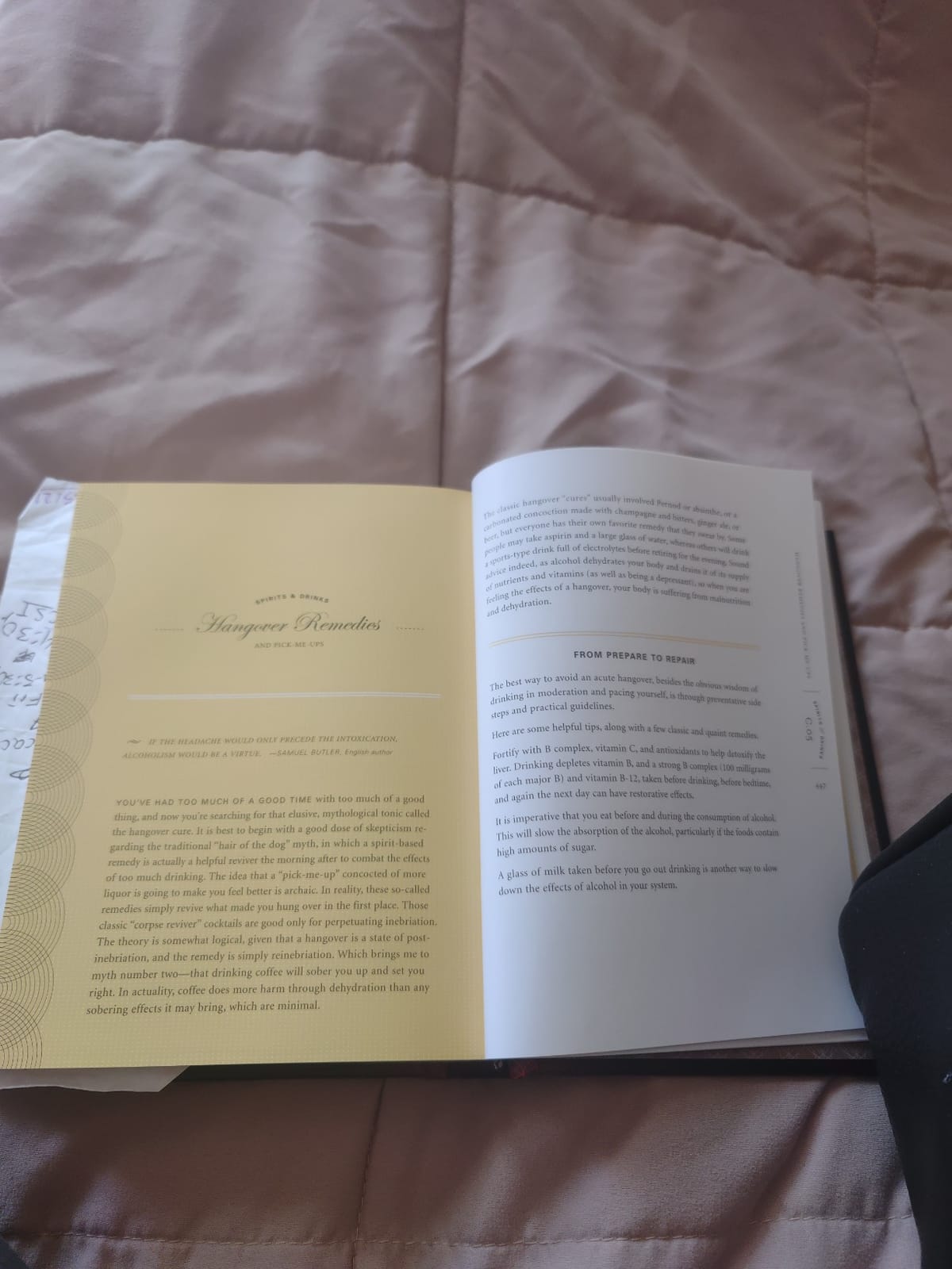 The Ultimate Bar Book: The Comprehensive Guide to Over 1,000 Cocktails (Cocktail Book, Bartender Book, Mixology Book, Mixed Drinks Recipe Book) customer photo 2