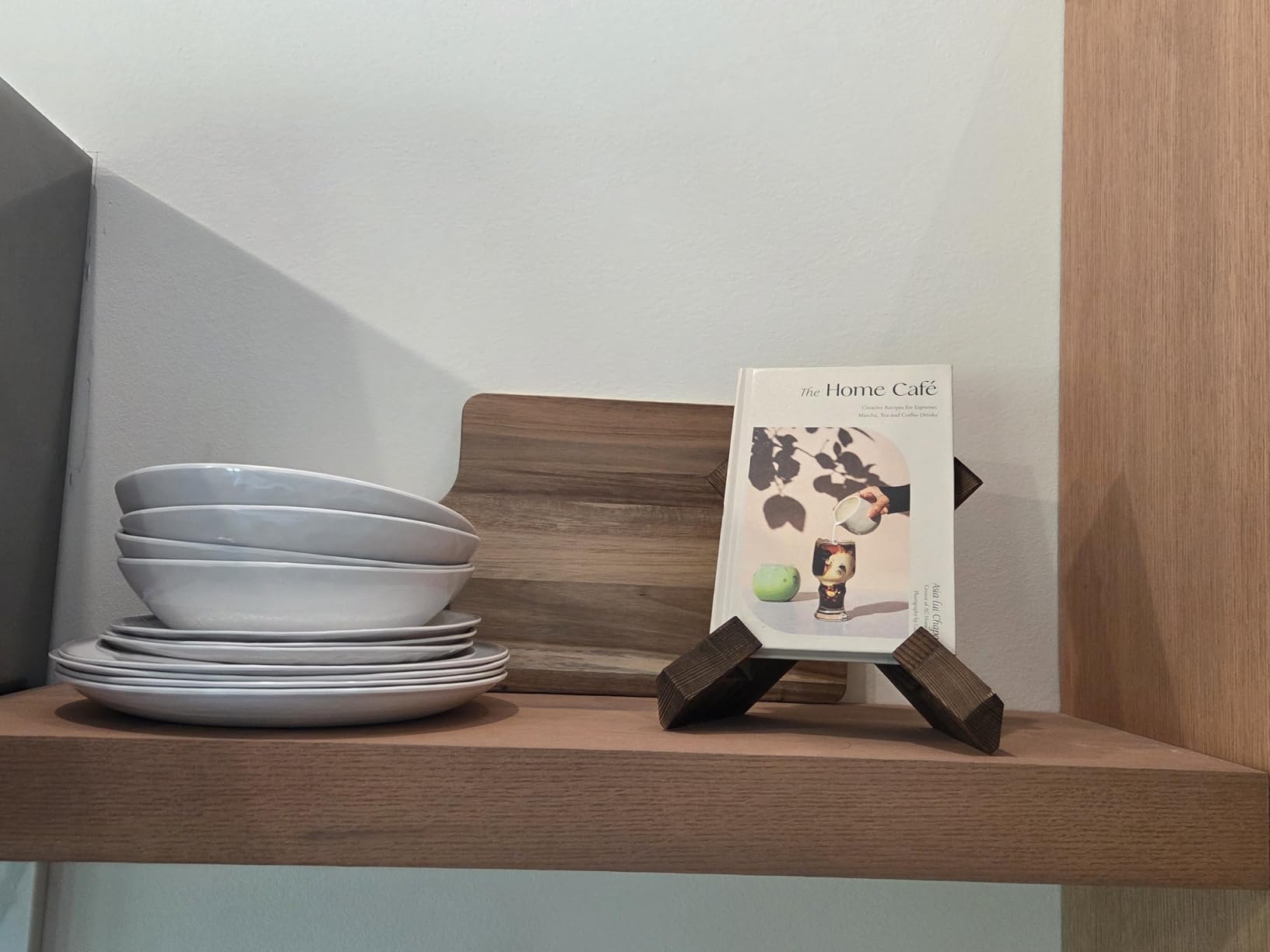 The Home Café: Creative Recipes for Espresso, Matcha, Tea and Coffee Drinks customer photo 1
