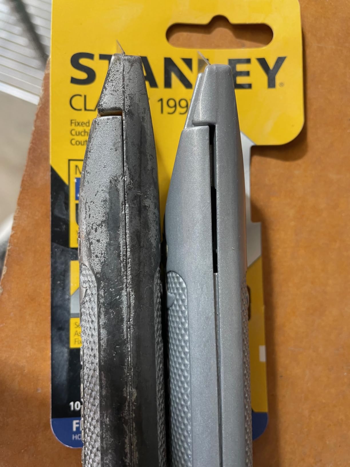 STANLEY CLASSIC 199 5-3/8 in. Fixed Blade Utility Knife (10-209) customer photo 2