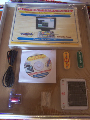 Snap Circuits Classic SC-300 Electronics Exploration Kit | Over 300 Projects | Full Color Manual Parts | STEM Educational Toy for Kids 8+ 2.3 x 13.6 x 19.3 inches customer photo 2