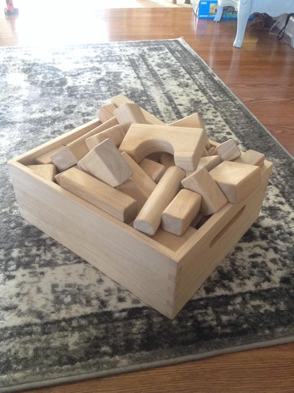 Melissa & Doug Standard Unit Solid Wood Building Blocks customer photo 1