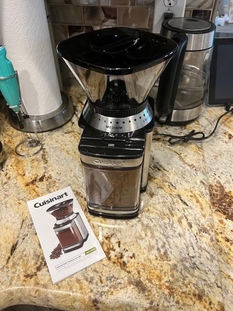 Cuisinart Electric Burr Coffee Grinder, 18 Settings, 4-18 Cups, DBM-8P1 customer photo 1