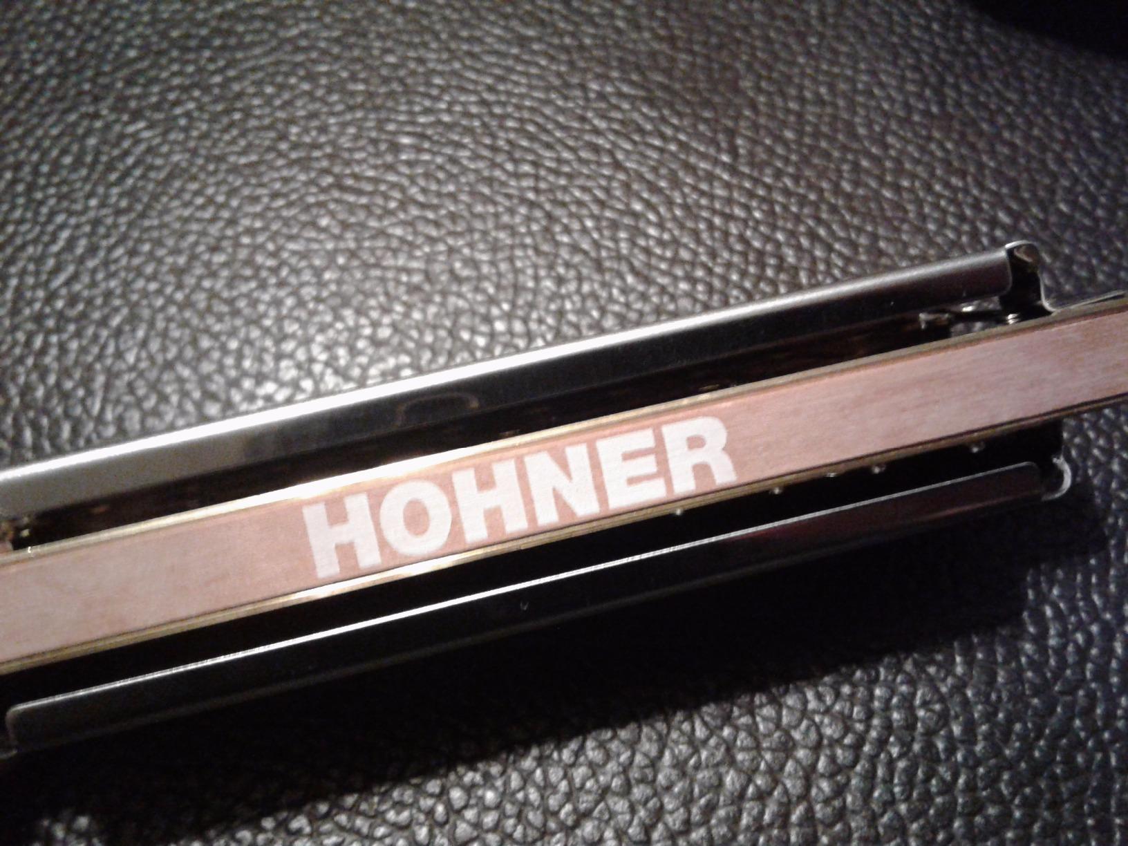 Hohner Marine Band 1896bx C Harmonica, Key of C, 0.9mm Brass Reeds, Single Laquered Pearwood Comb, and Arched Stainless Steel Covers customer photo 1